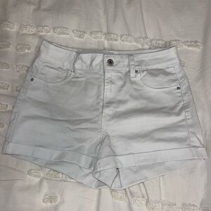 Women’s Wax Jean White Denim Shorts Size Medium